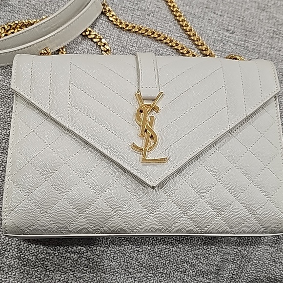 Ysl Envelope medium quilted textured-leather shoulder bag - Picture 3 of 8